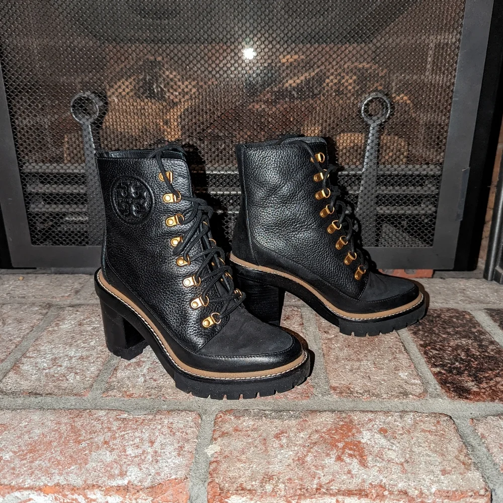 Tory Burch Miller Lug-Sole Leather Hiking Boots size 6.5